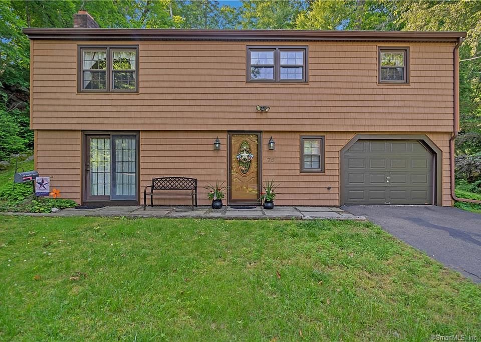 1st image of 75 Essex St