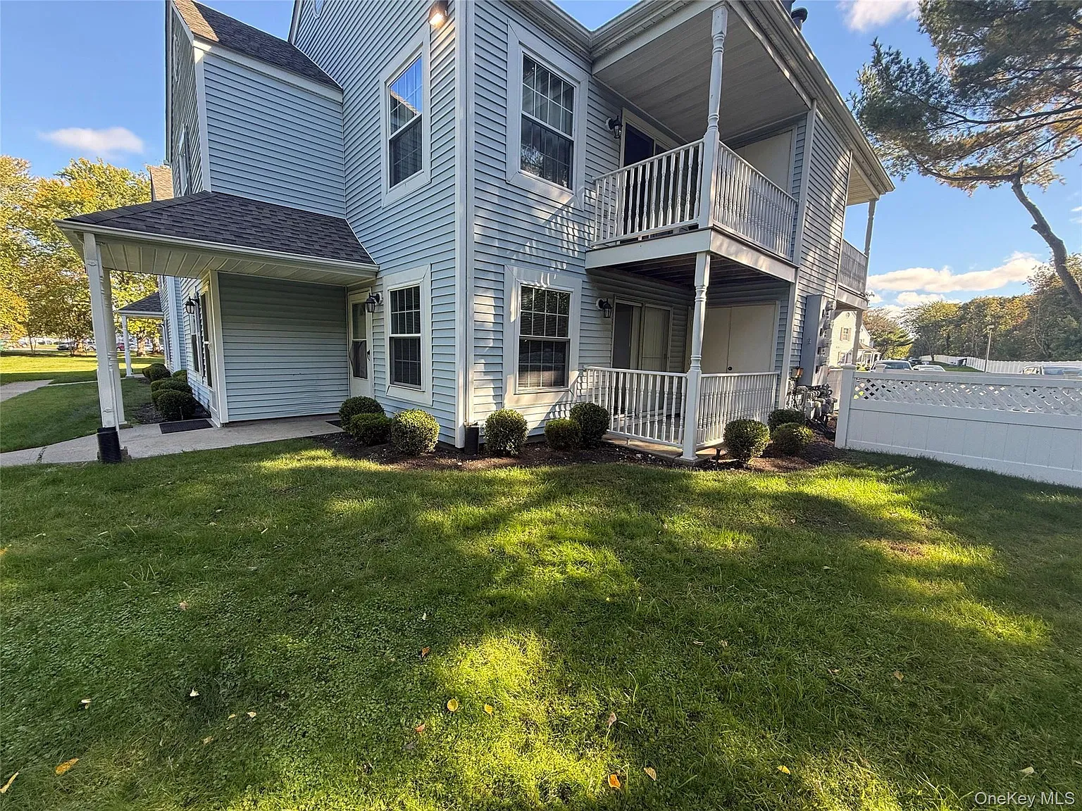 2 bed, 500 sqft, $2,600 — Photo 1