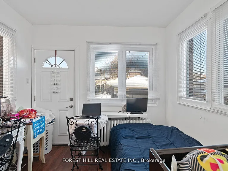 55 Hartley Ave #MAIN — Photo 18
