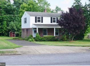 317 Greenwood Rd, Lansdale, PA 19446