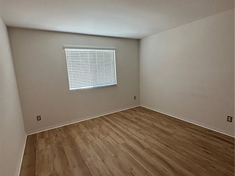 11016 Clear Lake Ln — Photo 18