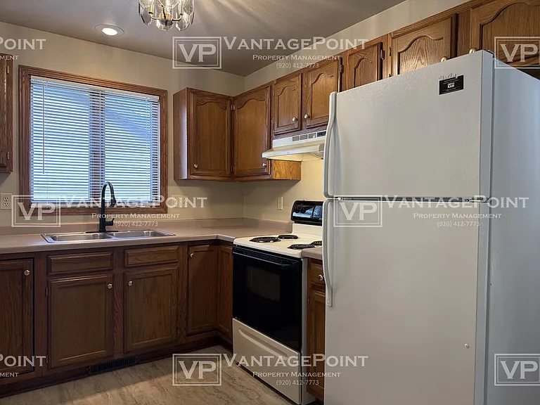 2121 N Cloudview Dr — Photo 14