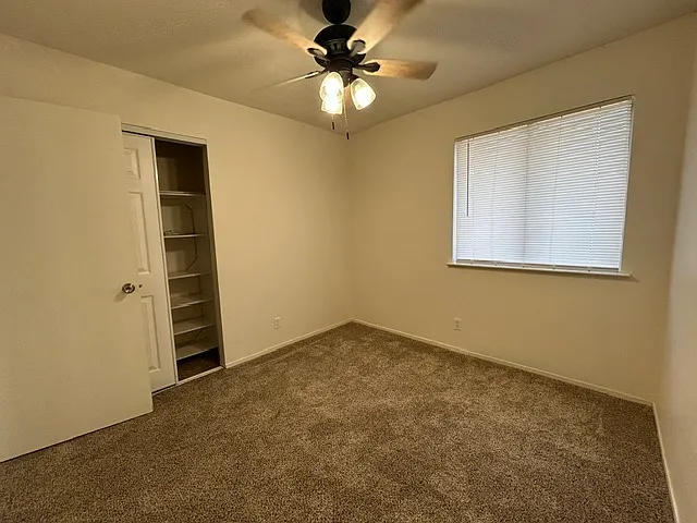 5523 Portola Cir — Photo 38