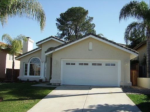 1st image of 1050 Honeysuckle Dr