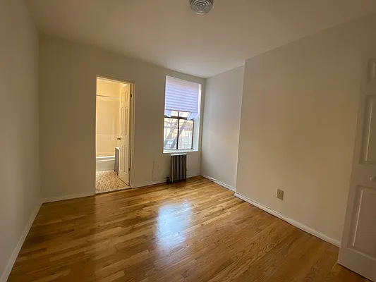 Rented by Compass | media 14
