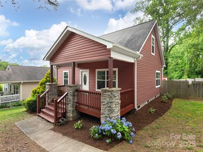 78 W Chapel Rd, Asheville, NC, 28803