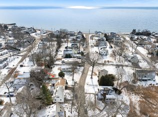 28 Cypress Rd, Old Saybrook, CT 06475