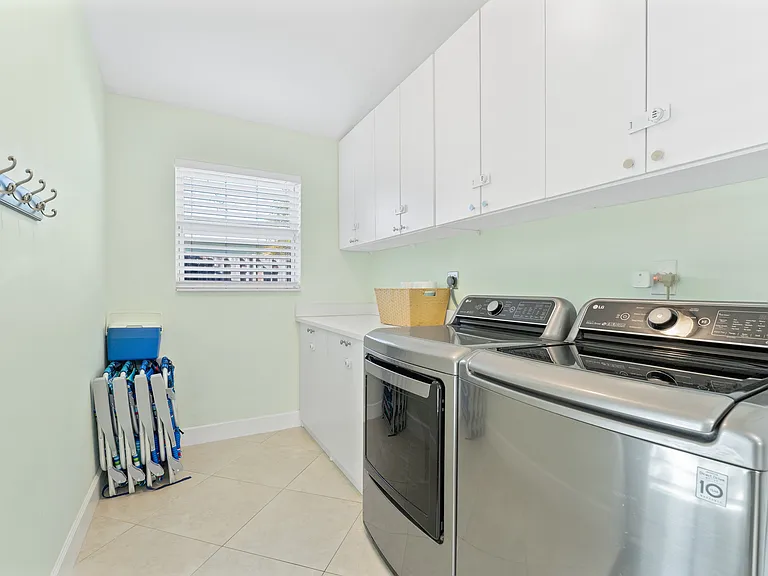 429 Inlet Rd — Photo 11