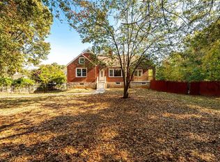 1317 Hambrick Rd, Stone Mountain, GA 30083