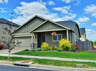 1033 34th Pl, Forest Grove, OR