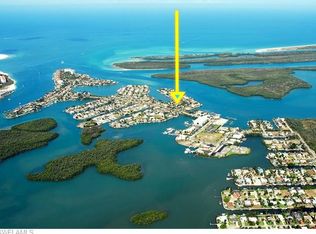 109 W Hilo St, Naples, FL 34113