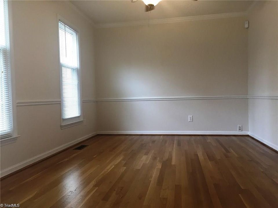 2nd image of 5 Sawmill Ct