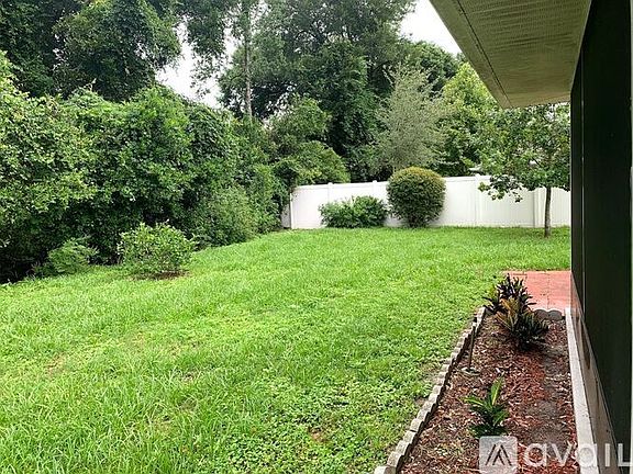 4th image of 702 Cinnamon Fern Ln