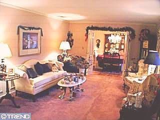Formal Living 