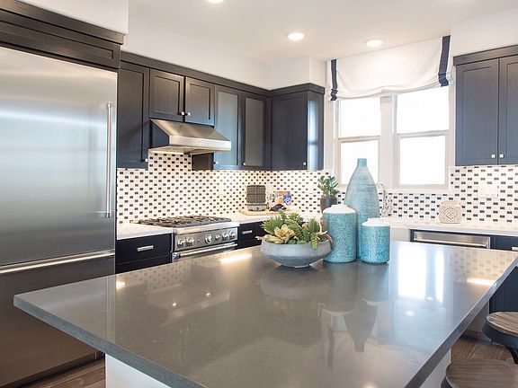 Residence 2 - Kitchen