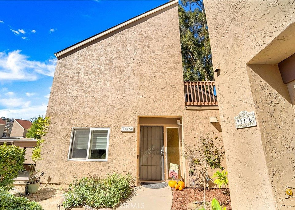 1st image of 23974 Green Haven Ln