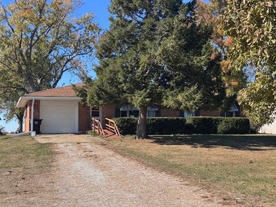 9538 N 1250 East Rd, Shirley, IL, 61772