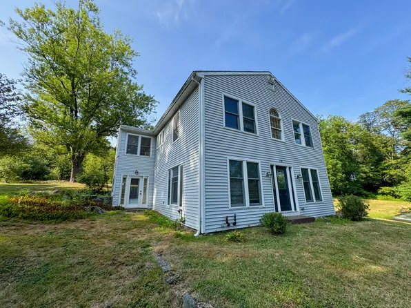 58 Alberts Hill Road, Newtown, CT 06482