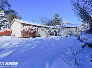 8470 Devon Dr, Shelby Township, MI 48317