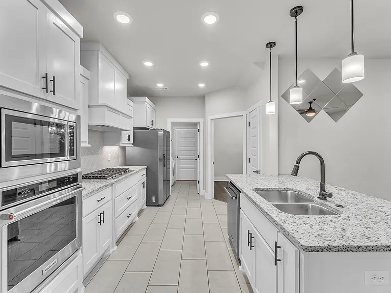 4202 Plumley Ave — Photo 22
