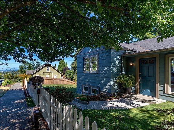 This leafy street perched atop Gatewood Hill presents a quintessential West Seattle neighborhood scene.