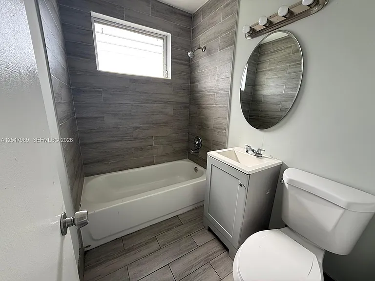 4393 Davis Rd #1 — Photo 6