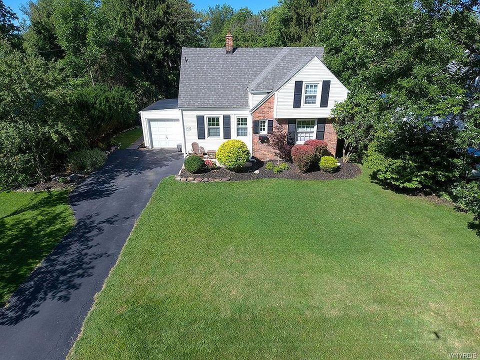 1st image of 199 Lehn Springs Dr