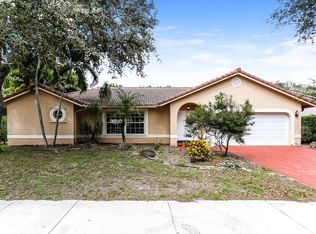 4557 NW 51st St, Pompano Beach, FL 33073