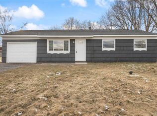 7883 Rinaldo Blvd E, Bridgeport, NY 13030