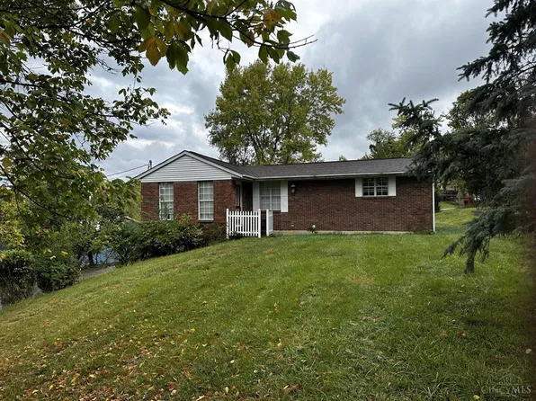 6181 Daleview Rd, Cincinnati, OH 45247