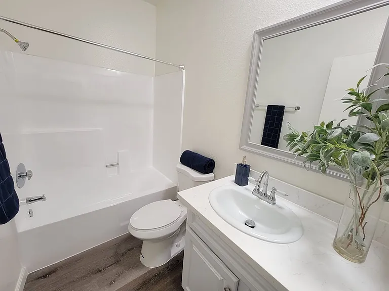 The Flats At Studio City - Darbyridge, Lp — Photo 11