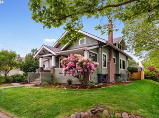 2833 NE Skidmore St, Portland, OR 97211