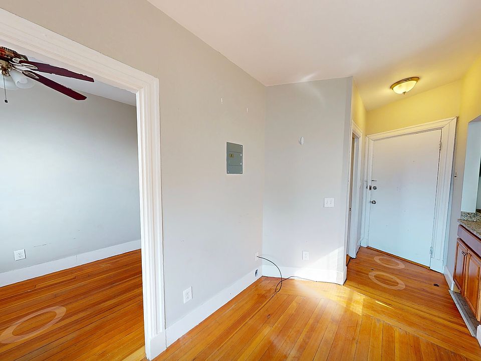 2nd image of 48 John F Kennedy St #20A
