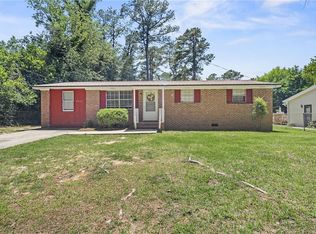 1111 Creekwood Dr, Perry, GA 31069