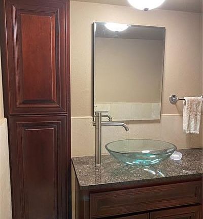 5th image of 3201 Saint Charles Ave APT 324