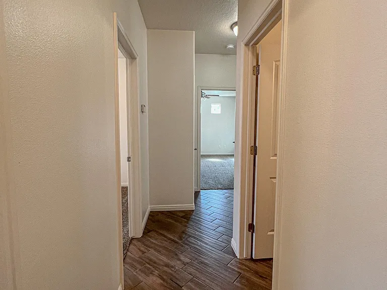 1775 N Overland Trails Dr — Photo 9