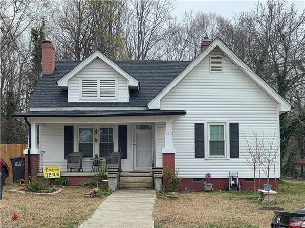 213 Carter St, Reidsville, NC 27320