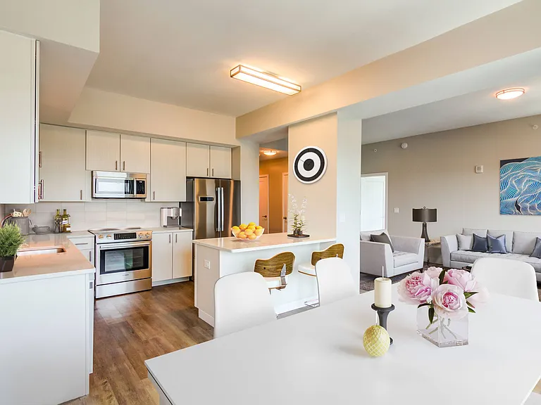 Summer House Apartments — Photo 23