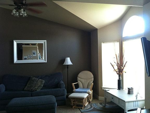 Bay Window & Vaulted Ceiling