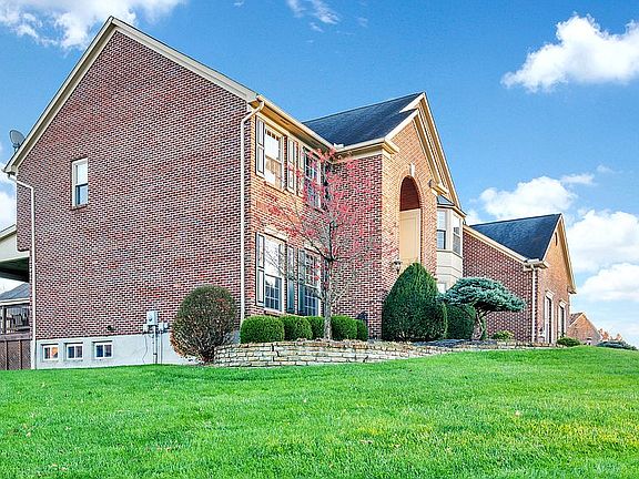 4th image of 602 Doe Run Ct