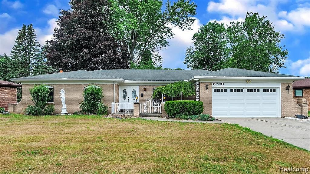 47683 Westlake Dr, Shelby Township, MI 48315 Zillow