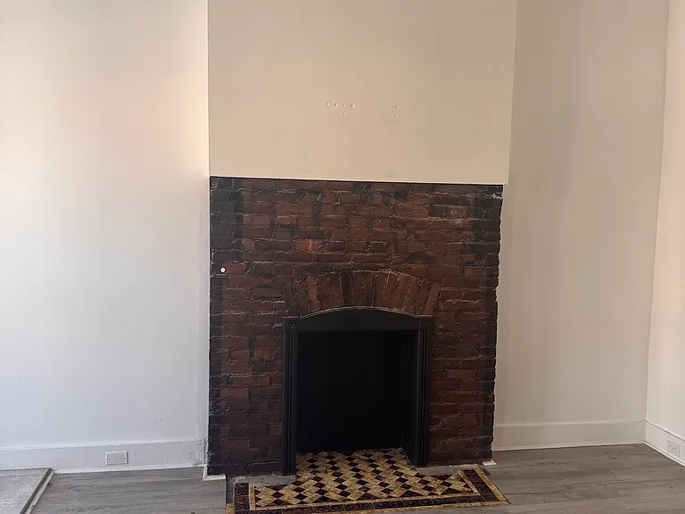 2218 Eutaw Pl #C — Photo 2