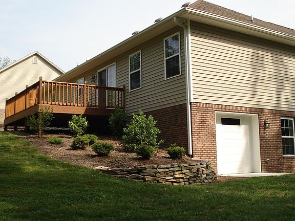 Back showing separate Basement