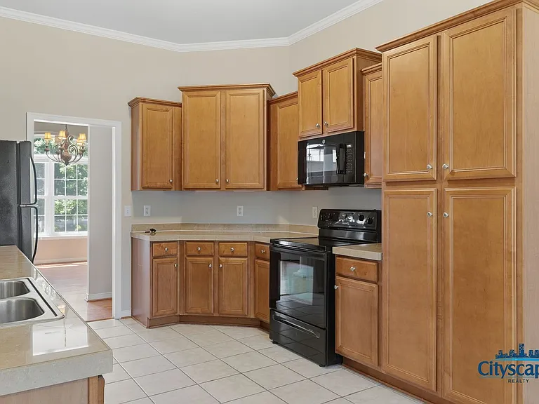 14318 Forest Row Trl — Photo 11