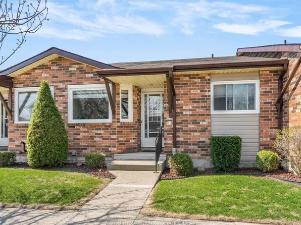 7 Cherry Ln #16, Leamington, ON N8H 5A5