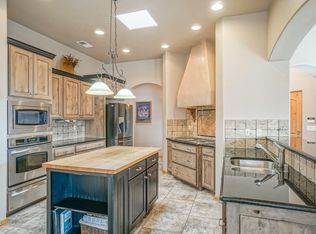4604 Huron Dr NE, Rio Rancho, NM 87144