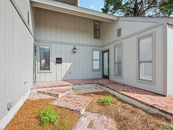 2nd image of 14423 Old Hammond Hwy #D