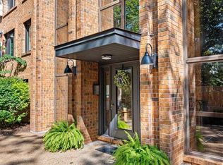 1030 N Harrison Ave APT 204, Saint Louis, MO
