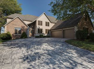 6191 S Meadowview Ave, Ozark, MO 65721