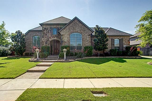 1st image of 711 Shadow Hill Dr